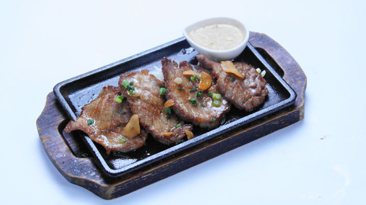 牛タン塩焼き